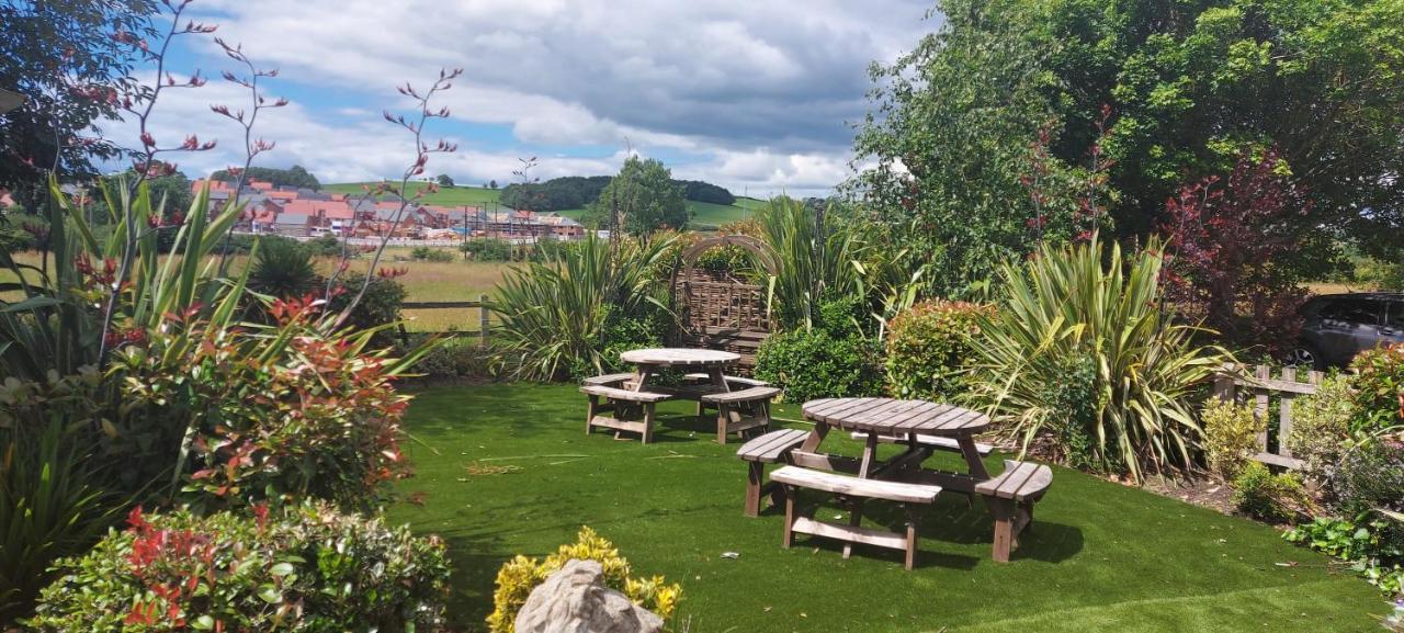 Meadow Farm Redditch By Marstons Inns Ngoại thất bức ảnh